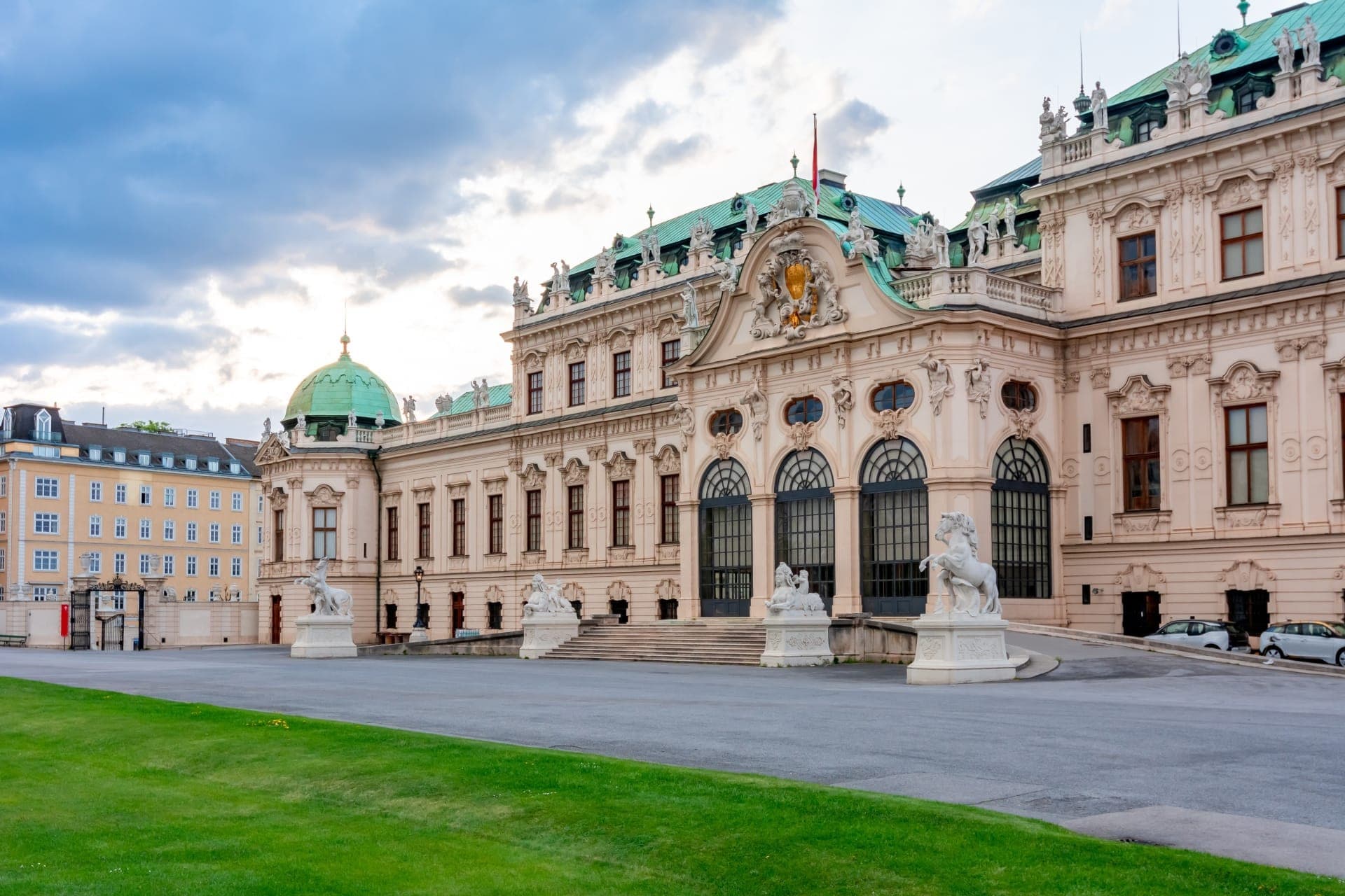 Upper Belvedere Palace Guided Tour with Skip-the-Ticket-Line Entry - image 26